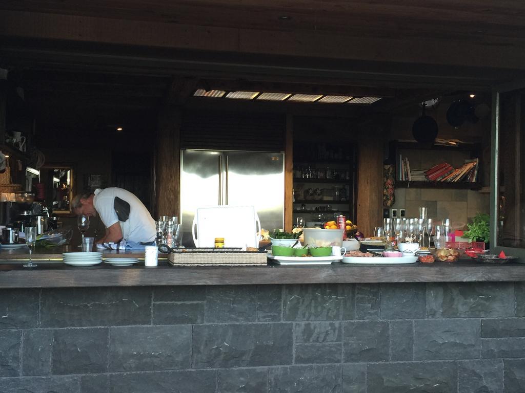 Matua Lodge Tauranga Bagian luar foto